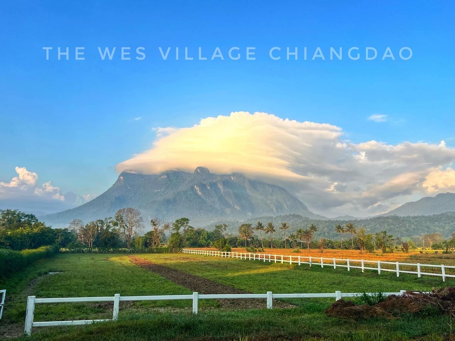 The Wes Village, Incl Free Breakfast & 100 Thb Food Gift Chiang Dao Dış mekan fotoğraf